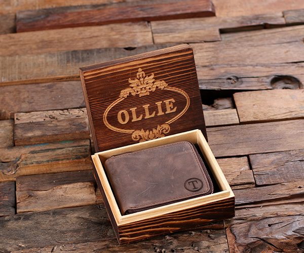 Coin Wallet Personalized Monogrammed Engraved Zipped Closed Leather Bi-fold Men's Wallet with Box