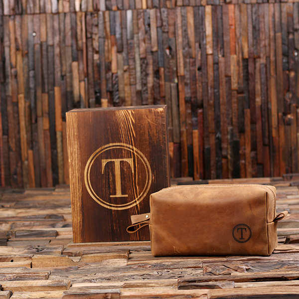 Personalized Groomsmen Gift, Cusotm Leather Toiletry Bag, Leather Dopp Kit,  Men's Shaving Kit