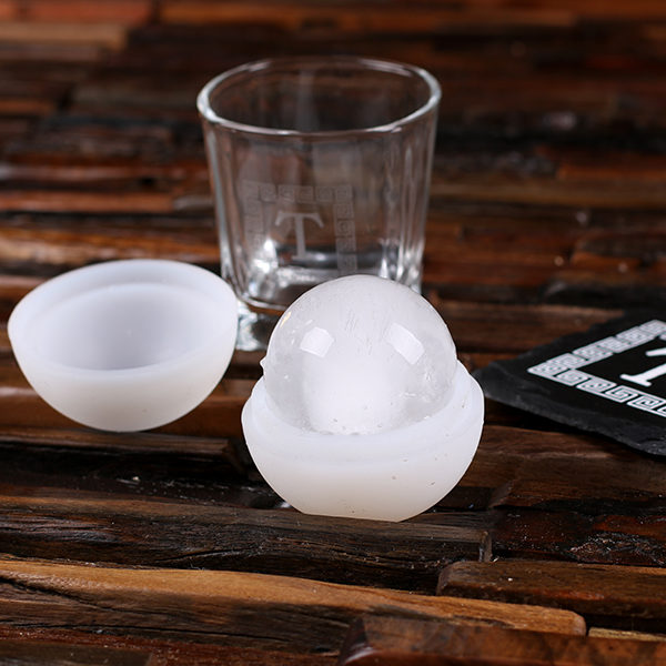 The Customized Whiskey Rocks Glass and Whiskey Ice Cube Mold