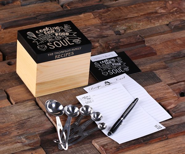 Chef's Personalized Recipe Card Gift Box & Cooking Tools - Style 1 in Black