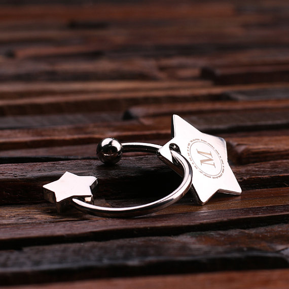 Personalized Polished Stainless-Steel Star Charm Key Chain Closeup T-025273
