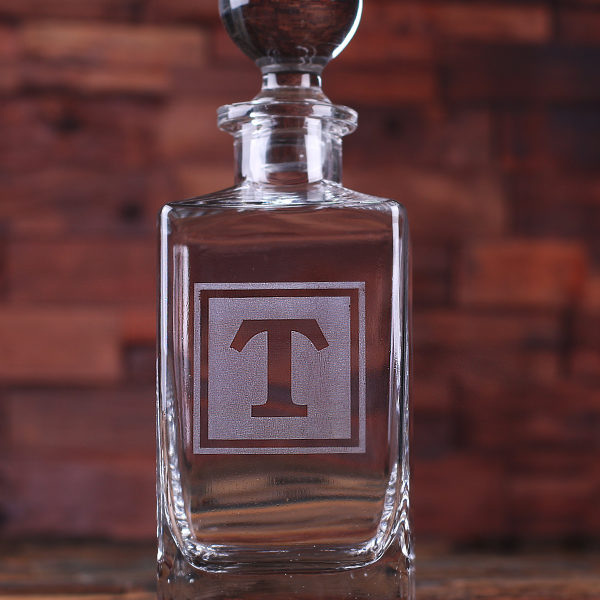Personalized Whiskey Decanter with Round Bottle Lid Engraved & Monogrammed 