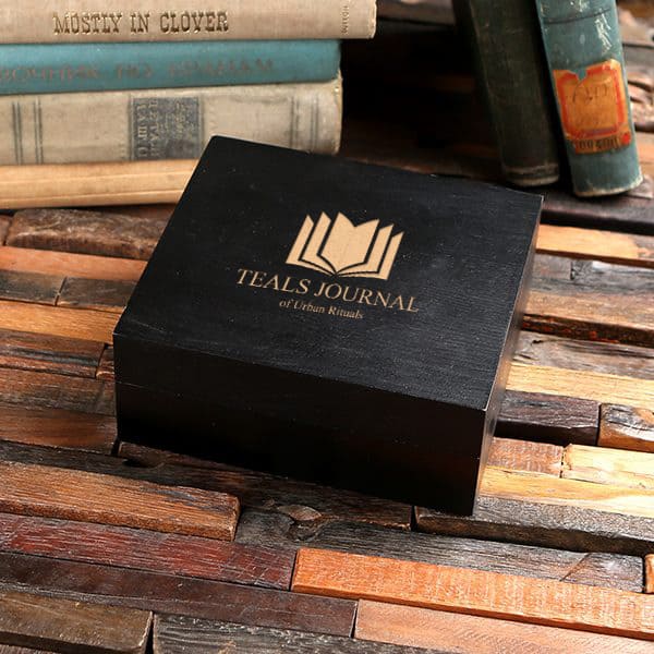 Customized personalized black, brown, white pine wood boxes. Customized personalized black, brown, white pine wood boxes.