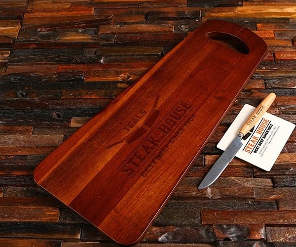 custom cutting pizza boards for restaurants